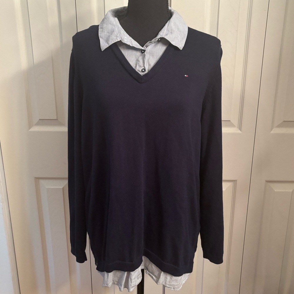 Tommy Hilfiger Navy Sweater